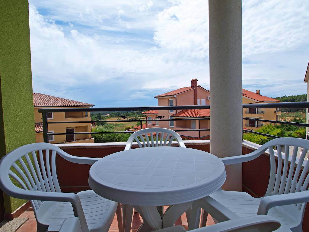 Smaragdna Villa Yourcroatiaholiday Premantura Cameră foto